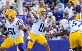 LSU QB Michael Van Buren (Photo: © SCOTT CLAUSE / USATODAY Network / USA TODAY NETWORK via Imagn Images)